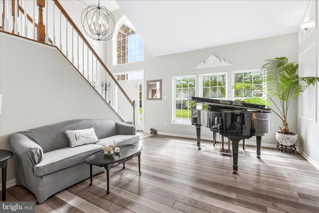 4114 LOMAR, Mount Airy, MD 21771