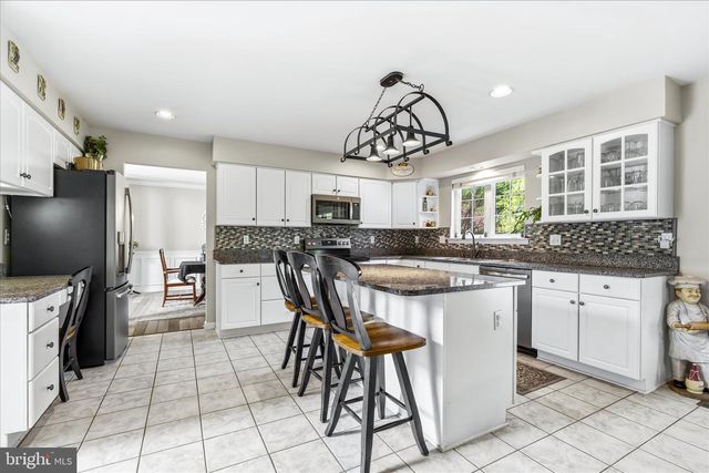4114 LOMAR, Mount Airy, MD 21771