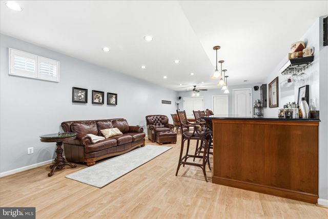 4114 LOMAR, Mount Airy, MD 21771