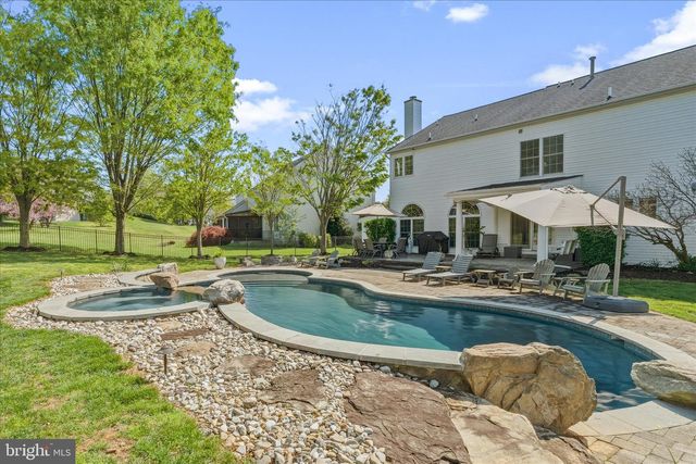 4114 LOMAR, Mount Airy, MD 21771