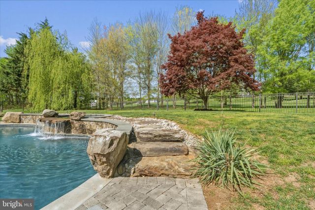 4114 LOMAR, Mount Airy, MD 21771