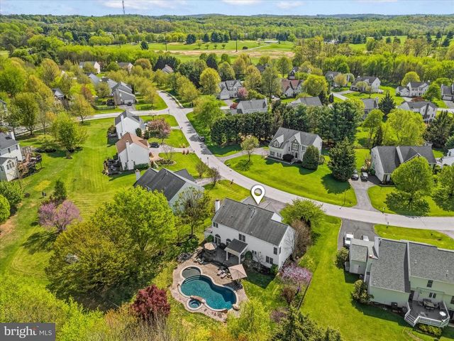 4114 LOMAR, Mount Airy, MD 21771
