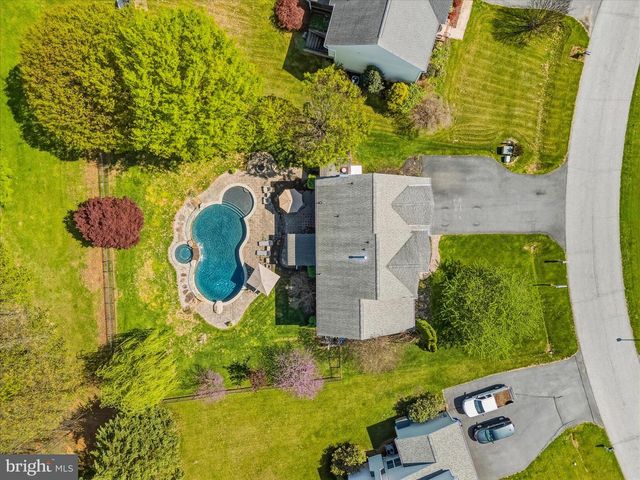 4114 LOMAR, Mount Airy, MD 21771