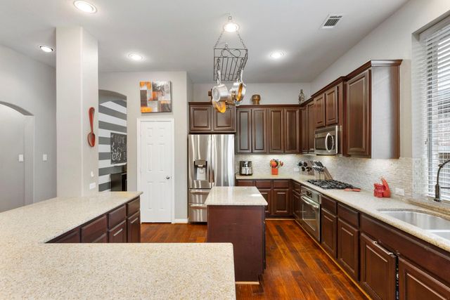 6923 Sanders Hill Lane, Humble, TX 77396