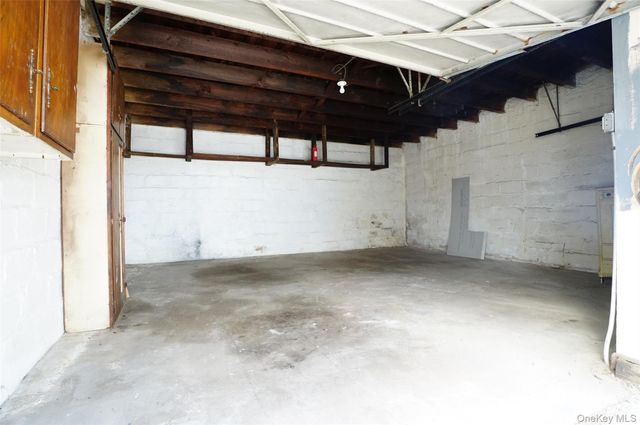16011 84th Road, Jamaica Hills, NY 11432