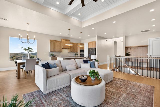 1886 N Chapman Drive, Washington, UT 84780