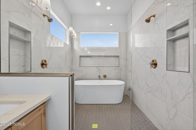 1886 N Chapman Drive, Washington, UT 84780