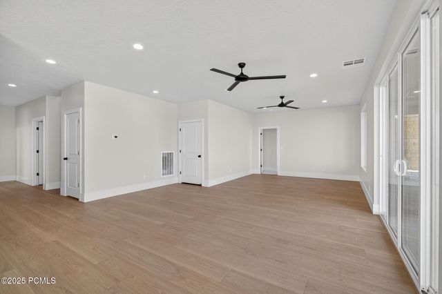 1886 N Chapman Drive, Washington, UT 84780