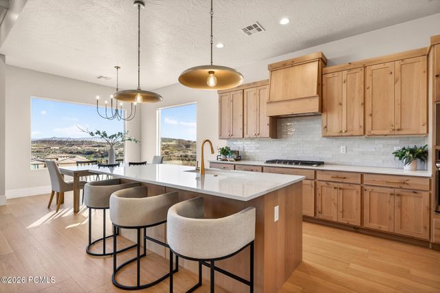 1886 N Chapman Drive, Washington, UT 84780