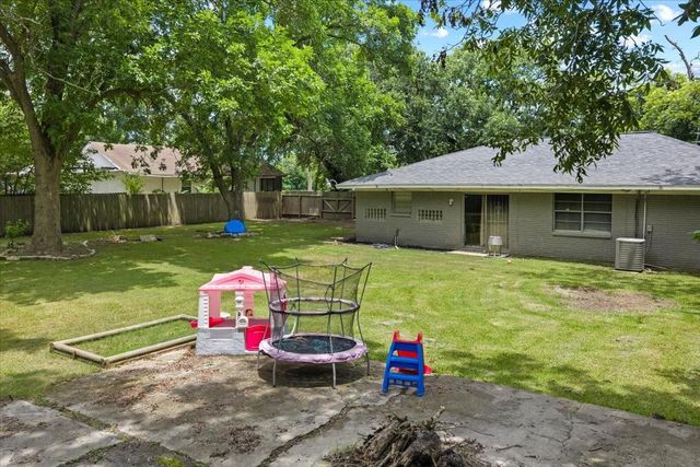 2402 Hodges Street, Baytown, TX 77521