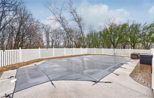 1008 Sheffield Forest Drive, Wildwood, MO 63021