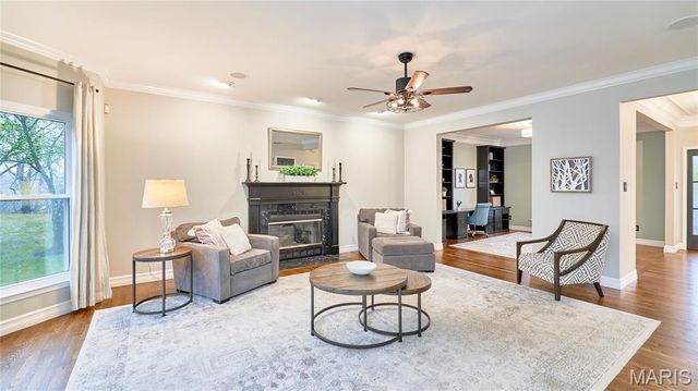 1008 Sheffield Forest Drive, Wildwood, MO 63021