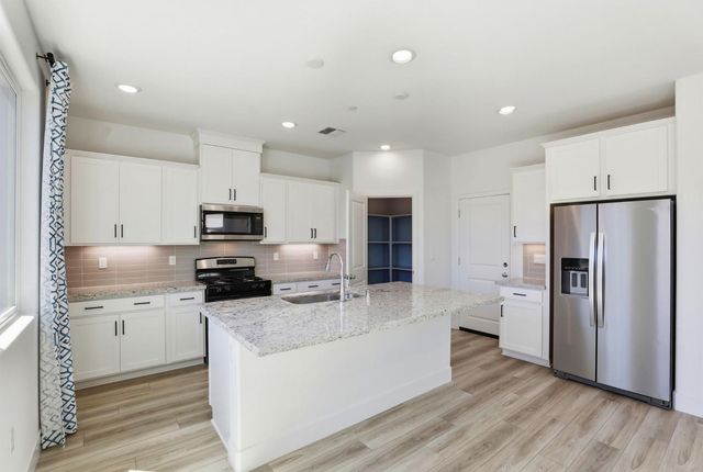 1507 Roebling St, Lincoln, CA 95648