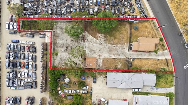 261 S Muscott, San Bernardino, CA 92410