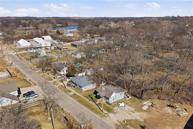 601 N Lexington Street, Harrisonville, MO 64701