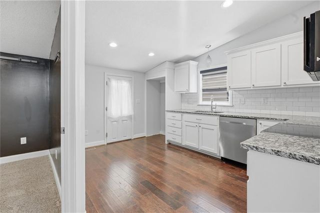 601 N Lexington Street, Harrisonville, MO 64701