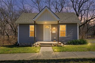 601 N Lexington Street, Harrisonville, MO 64701