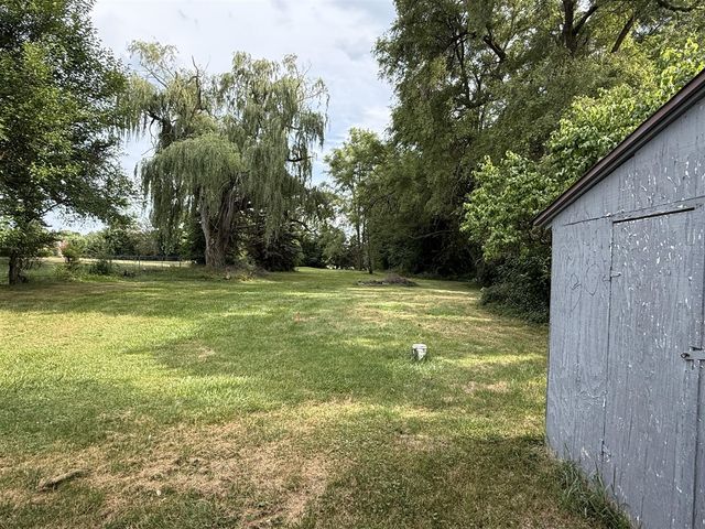 9774 E Lansing Road, Durand, MI 48429