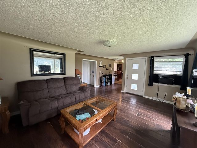 9774 E Lansing Road, Durand, MI 48429