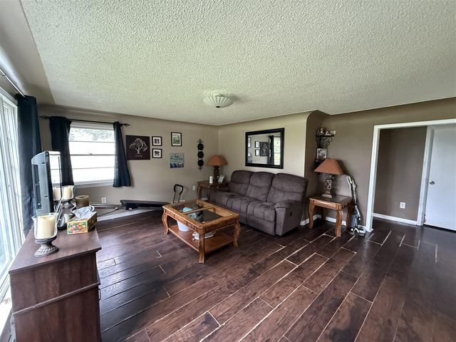 9774 E Lansing Road, Durand, MI 48429