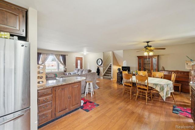 851 Academy Road, Holly, MI 48442