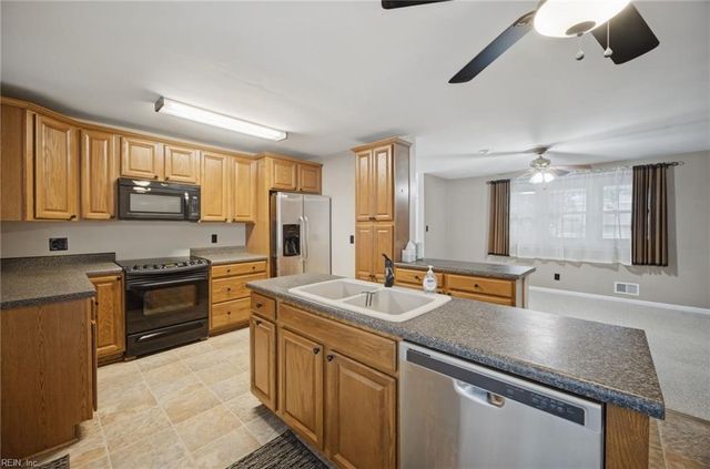 2600 Janson DR, Chesapeake, VA 23321