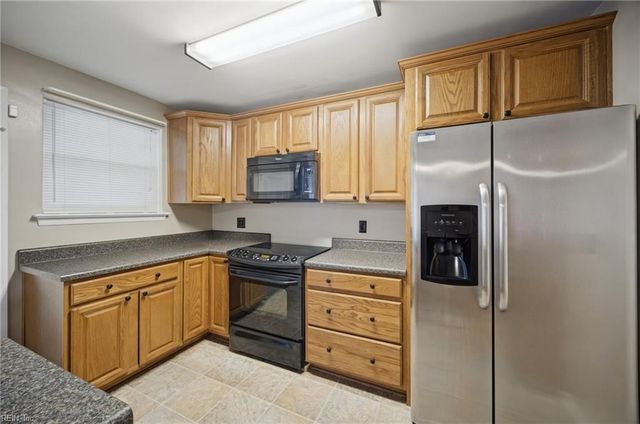 2600 Janson DR, Chesapeake, VA 23321