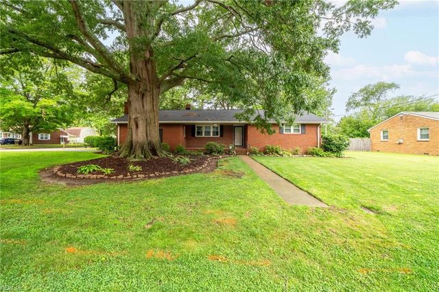 2600 Janson DR, Chesapeake, VA 23321