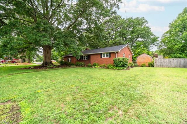 2600 Janson DR, Chesapeake, VA 23321
