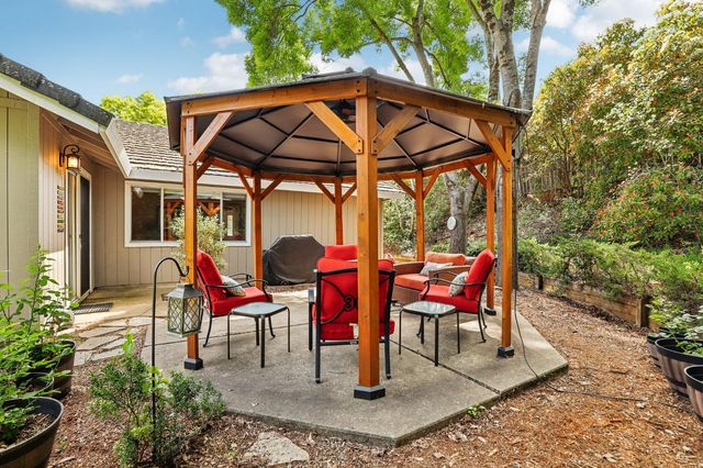 3420 Turner Cir, Cameron Park, CA 95682