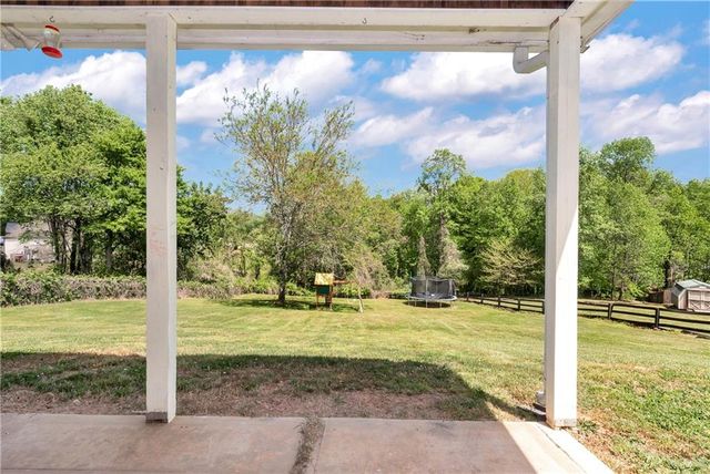 293 Wahsega Way, Dahlonega, GA 30533