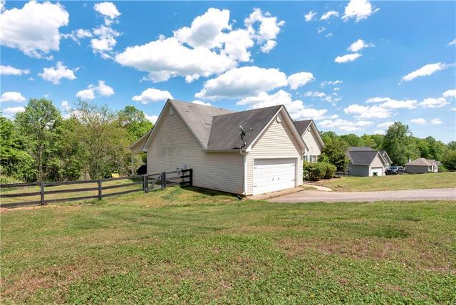 293 Wahsega Way, Dahlonega, GA 30533