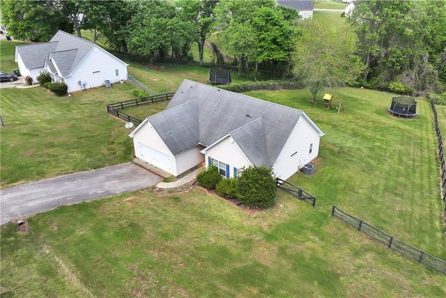293 Wahsega Way, Dahlonega, GA 30533