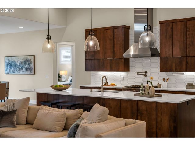 3326 Nw UTAH St, Camas, WA 98607