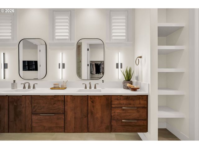 3326 Nw UTAH St, Camas, WA 98607