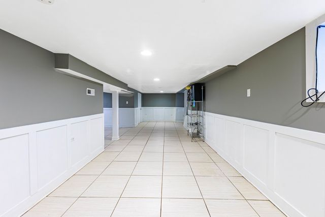 15117 Vine Avenue, Harvey, IL 60426