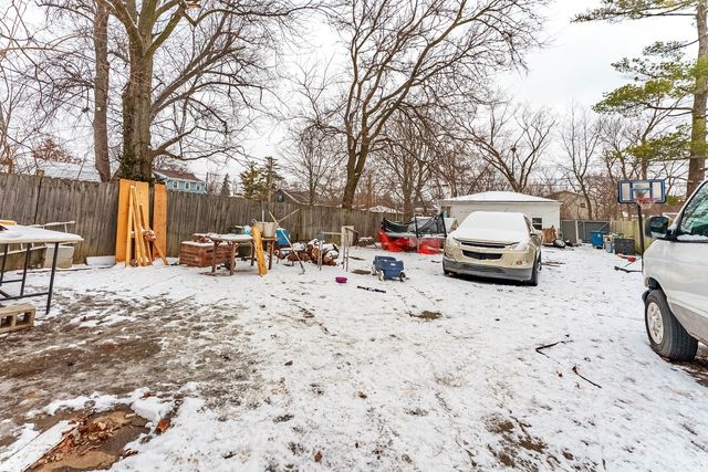 15117 Vine Avenue, Harvey, IL 60426