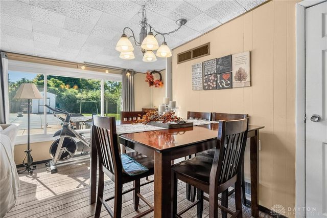 346 Virginia Circle, Wilmington, OH 45177