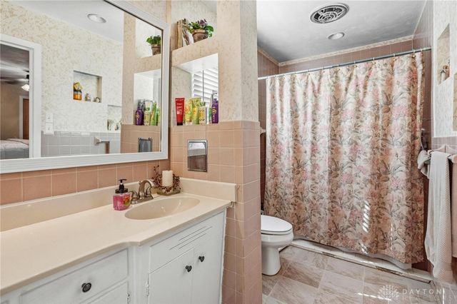 346 Virginia Circle, Wilmington, OH 45177