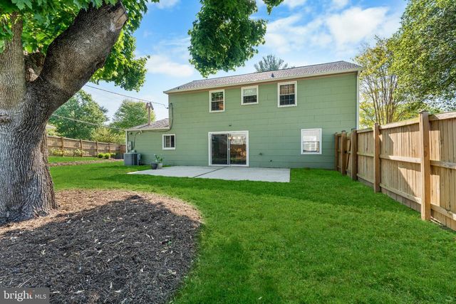 2414 KINDERBROOK LN, Bowie, MD 20715