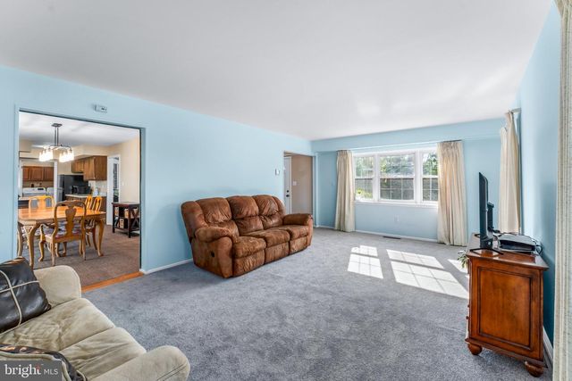 2414 KINDERBROOK LN, Bowie, MD 20715