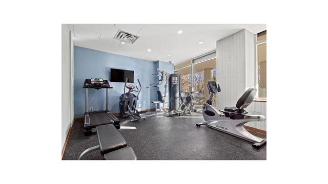 640 W 237TH Street # 3E, New York City, NY 10463