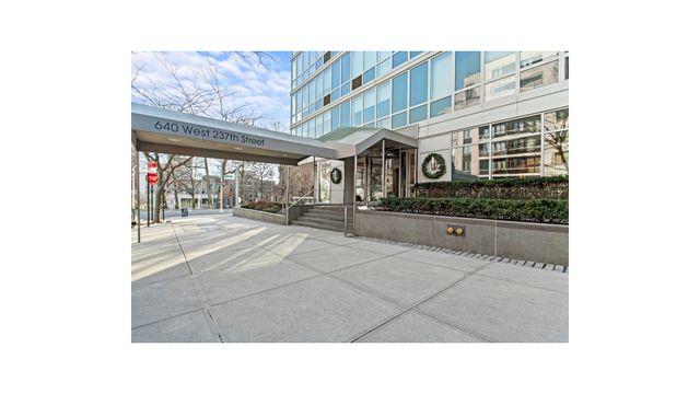 640 W 237TH Street # 3E, New York City, NY 10463
