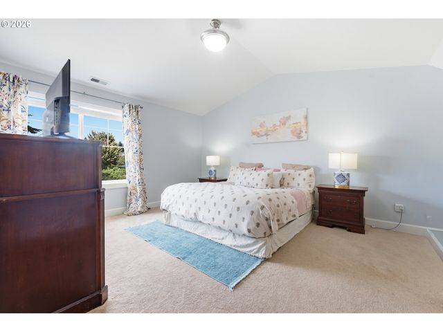 5609 Ne 66TH Cir, Vancouver, WA 98661