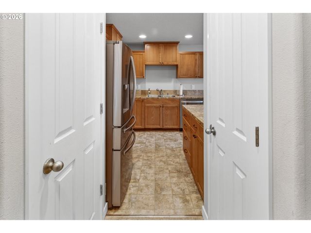 6201 Ne 70TH Ct, Vancouver, WA 98661