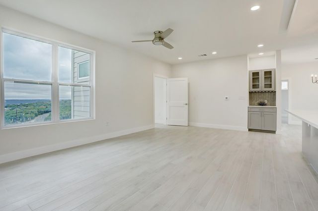 4300 Mansfield Dam RD 531, Austin, TX 78734
