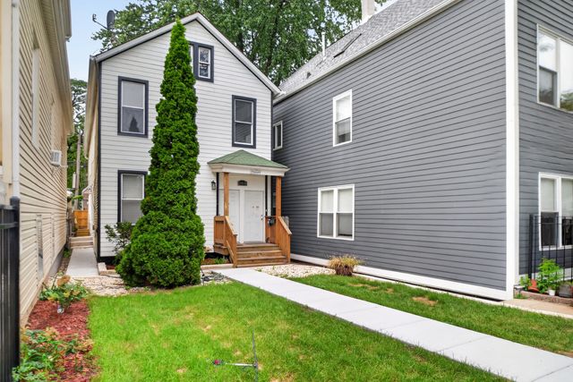 2818 N Drake Avenue, Chicago, IL 60618