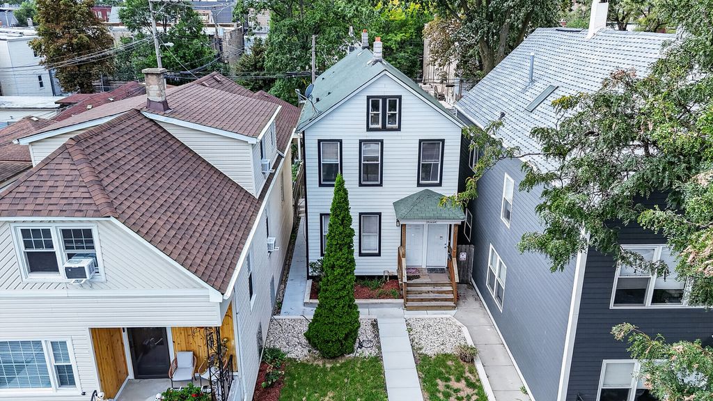 2818 N Drake Avenue, Chicago, IL 60618 — photo 2