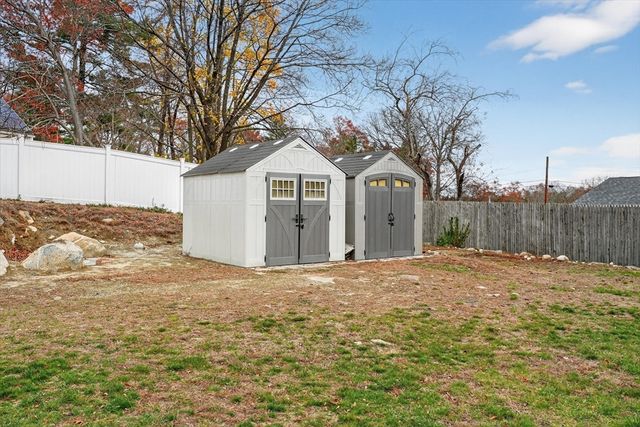 35 Camilla Ave, Dracut, MA 01826