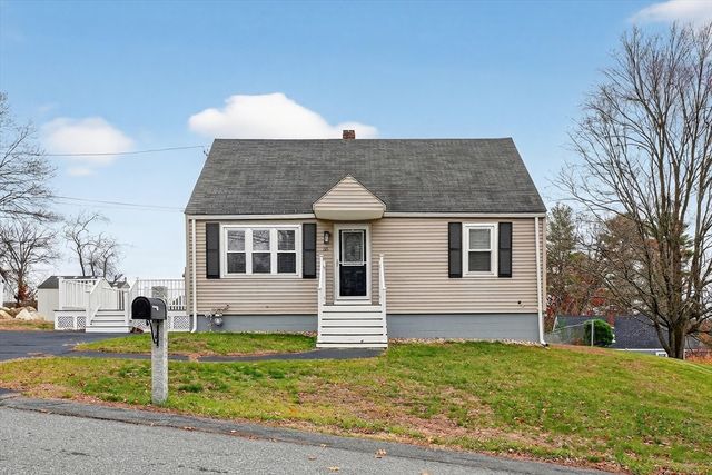 35 Camilla Ave, Dracut, MA 01826